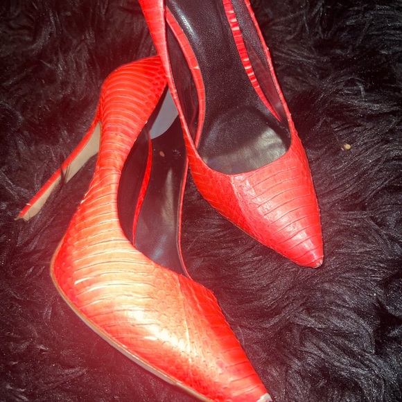 Rachel Roy Neon Tangerine Textured Pumps - Picture 5 of 9